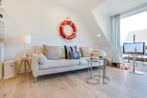 TV - Kleine Insel - Die Kleine Insel ist ein Wohlfühlort für Singles Oder Einem Urlaub zu Zweit (Wenningstedt-Braderup (Sylt))