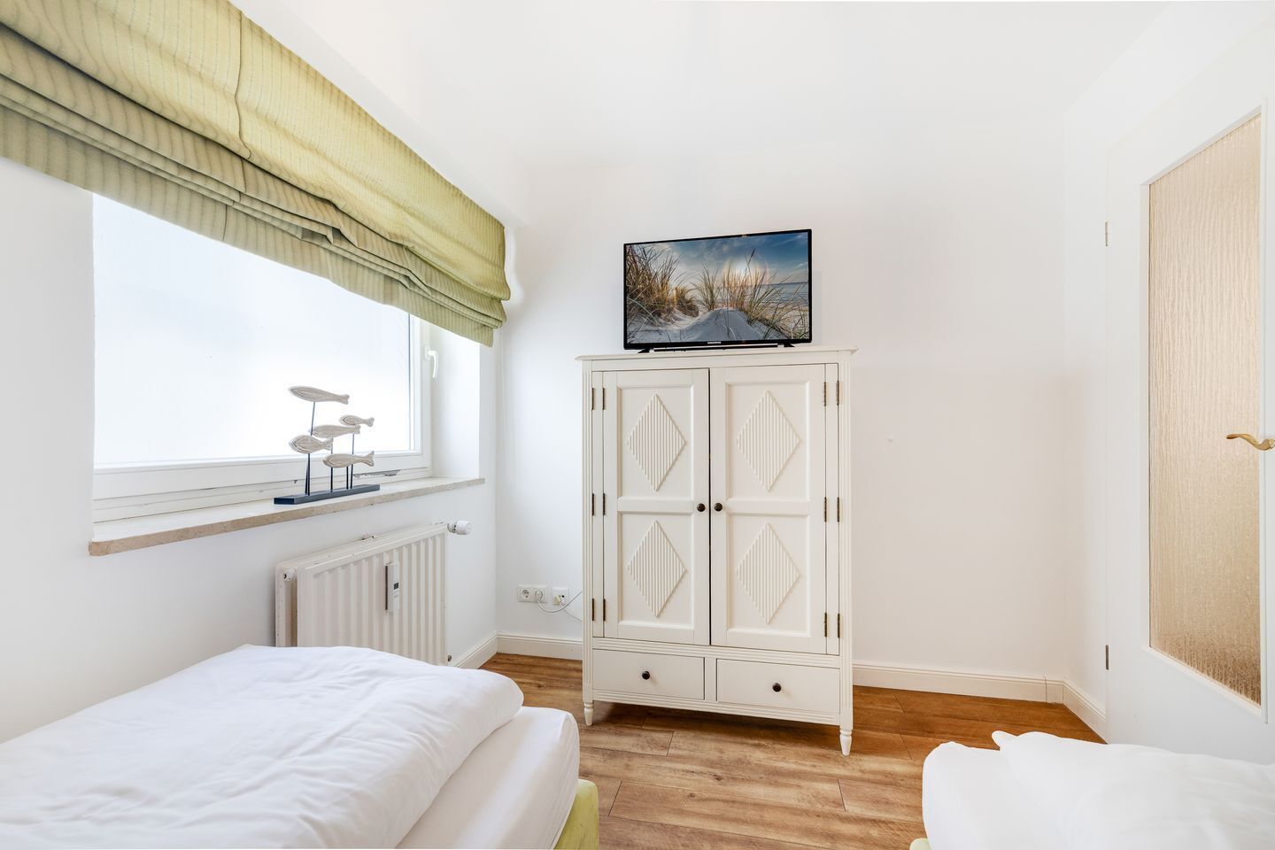 3 chambres, fer et planche à repasser, Wi-Fi, draps fournis
