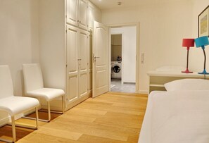 3 sovrum, strykjÀrn/strykbrÀda, wi-fi och sÀngklÀder