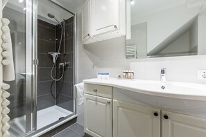 Imagen sin descripción, 3 de 26, botón