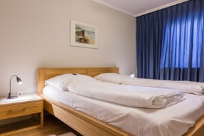 1 bedroom, in-room safe, iron/ironing board, WiFi - Atlantik, App. 3 - Beste Lage. Schöner Urlaub. Und Ganz Wenningstedt Liegt Ihnen zu Füßen (Wenningstedt-Braderup (Sylt))