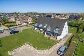 Exterior - Sylter Refugium, App. 2 - Mitten im Beliebten Inselort Wenningstedt Befindet Sich Dieses Appartement (Wenningstedt-Braderup (Sylt))