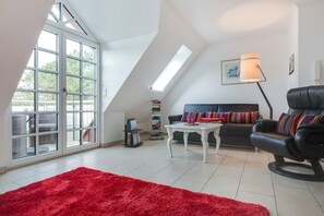 TV, DVD player, stereo