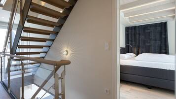 4 slaapkamers, een strijkplank/strijkijzer, wifi, beddengoed