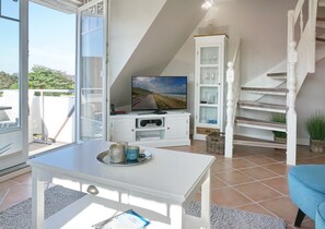 TV, DVD player, stereo