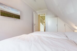 Unclassified image, 4 of 25, button - Oceanhouse,strandgut, App. 2 - Das Strandgut Offeriert Ihnen Strandnähe und ein Wohnambiente par (Wenningstedt-Braderup (Sylt))