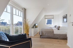 4 Schlafzimmer, Bügeleisen/Bügelbrett, WLAN, Bettwäsche