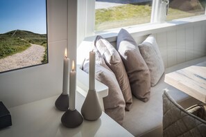 Fernseher, Kamin, DVD-Player, Stereoanlage