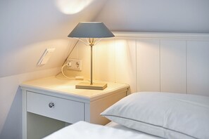 3 Schlafzimmer, Zimmersafe, Bügeleisen/Bügelbrett, WLAN