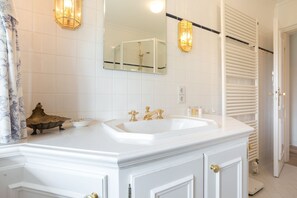 Unclassified image, 5 of 23, button - Lüüvwai 7, Whg. Dickel - Sie Suchen ein Urlaubsdomizil in Einem der Beliebtesten Orte der Insel (Sylt-Ost)