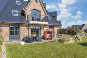 Outdoor dining - Strandresidenz, Wohnung Föhr - Den Strandübergang Nahezu vor der Haustür? Dann ist die (Sylt)