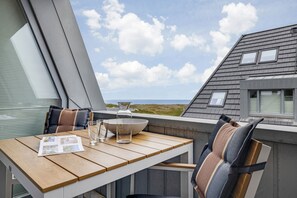 Outdoor dining - Watt'n Meerblick 2 - Strandnah Gelegenes, Sehr Komfortables 3-raum-appartement im Ober & (Hörnum (Sylt))