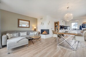 Televisión, reproductor de DVD y estéreo 