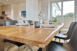 Unclassified image, 4 of 26, button - Sylter Stubn - 1-raum Appartement im EG mit ca. 42 m² Nutzfläche für bis zu Zwei Personen (Westerland (Sylt))