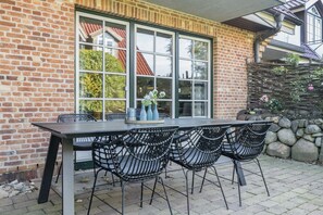 Outdoor dining - Hüs Moinsen - In Ruhe die Zeit mit der Familie Genießen? Das Hüs Moinsen ist der Richtige Ort (Sylt)