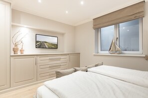 2 bedrooms, iron/ironing board, WiFi, bed sheets - Düün Hüs, App.2 - Ferienwohnung "düün Hüs, App. 2" in Westerland, Sylt (Sylt)