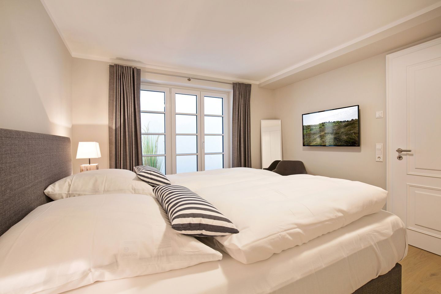 3 Schlafzimmer, Bügeleisen/Bügelbrett, WLAN, Bettwäsche