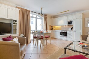 Unclassified image, 5 of 24, button - Nette-star, App. 14 - Einmalige Lage. Fantastischer Wellnessbereich. Viel Platz und Stil für Zwei (Sylt)