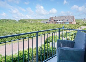 صورة غير مصنفة، 5 من 25، زرّ