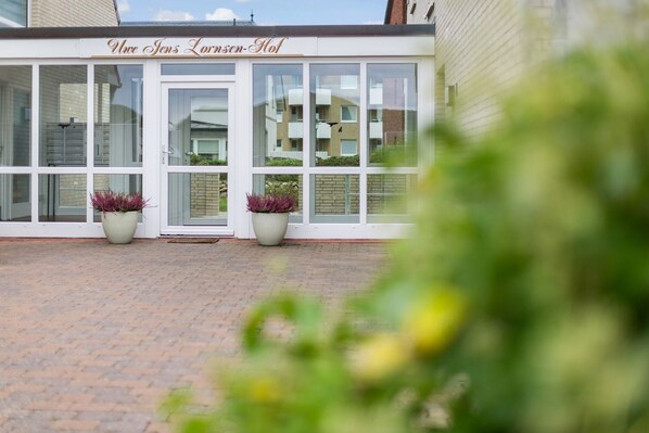 Unclassified image, 1 of 25, button - Lornsenhof, App. 16 Sunset-view - Top Appartment in Bestlage! (Sylt)