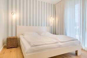 صورة غير مصنفة، 5 من 29، زرّ