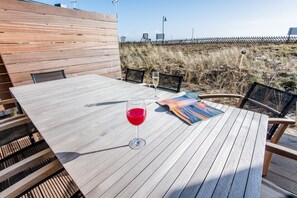Outdoor dining - Hafen27list, Meeresrauschen, Haus 4 - Design, Reichlich Platz, Meerblick, Garagenstellplätze - was (List)