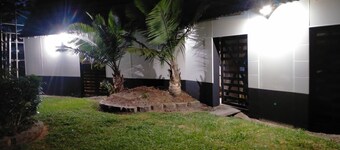 Midway Motel and Villas