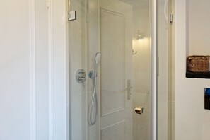 Immagine non classificata, 5 di 19, pulsante