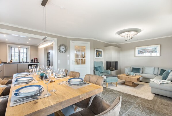 Imagen sin descripción, 1 de 45, botón