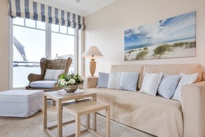 Televisión, reproductor de DVD y estéreo 