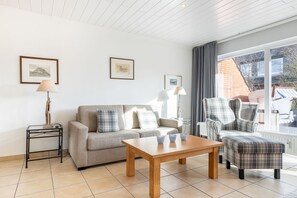 TV, DVD player, stereo