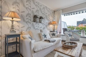 Unclassified image, 4 of 20, button - Inselliebe, App. 18 - Inselliebe Pur! Viel Mehr Sylt-style Können Sie Nicht Buchen (Wenningstedt-Braderup (Sylt))