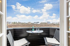 Property grounds - Heidepark - Strandnah Gelegenes, Komfortables 2-raum-appartement im Ober- und Dachgeschoss (Wenningstedt-Braderup (Sylt))