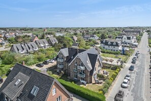 Unclassified image, 2 of 28, button - Landhaus Berthin-bleeg, App. 6 Horizont - Im Herzen von Wenningstedt Erwartet Sie das Landhaus (Wenningstedt-Braderup (Sylt))