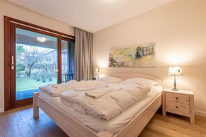 1 bedroom, iron/ironing board, WiFi, bed sheets - Zuhause am Dorfteich, App. 2 - Zuhause am Dorfteich, der Name Sagt Schon Alles (Wenningstedt-Braderup (Sylt))