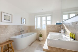 Uklassifisert bilde, 5 av 38, knapp