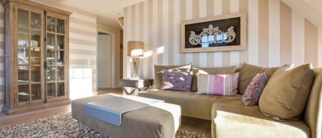 Televisión, estéreo