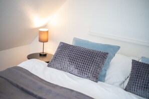 1 chambre, fer et planche à repasser, Wi-Fi, draps fournis