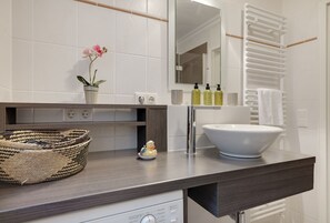 Imagen sin descripción, 3 de 20, botón