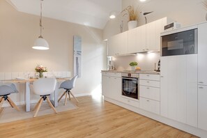 صورة غير مصنفة، 5 من 41، زرّ