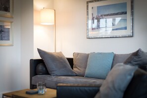 TV, DVD player, stereo - Heide & Meer, App. 4 - Sylt. Heide. Und Meer (Wenningstedt-Braderup (Sylt))