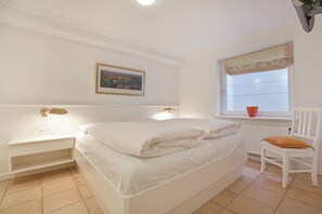 2 室のベッドルーム、セーフティボックス (室内)、アイロン / アイロン台、WiFi