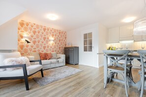 Unclassified image, 4 of 29, button - Carin, App. 2 - 3-raum-de-luxe-appartement in Idyllischer Dorfteichlage (Wenningstedt-Braderup (Sylt))