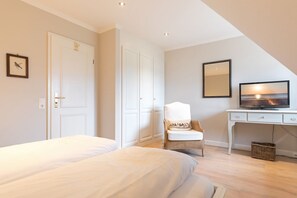 3 Schlafzimmer, Bügeleisen/Bügelbrett, WLAN, Bettwäsche