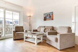 Uklassifisert bilde, 2 av 18, knapp