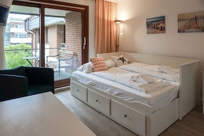2 chambres, fer et planche à repasser, Wi-Fi, draps fournis