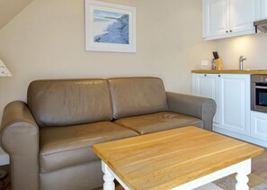 Unclassified image, 4 of 13, button