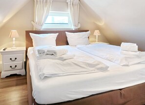 Unclassified image, 3 of 18, button