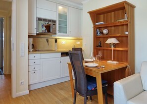 Imagen sin descripción, 2 de 12, botón