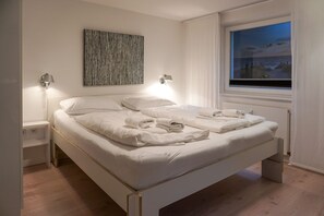 1 bedroom, in-room safe, iron/ironing board, WiFi - Am Kurpark, App. 3 - 2-raum-appartement im Erd- und UG mit ca. 53m² Nutzfläche für Max. Zwei (Wenningstedt-Braderup (Sylt))